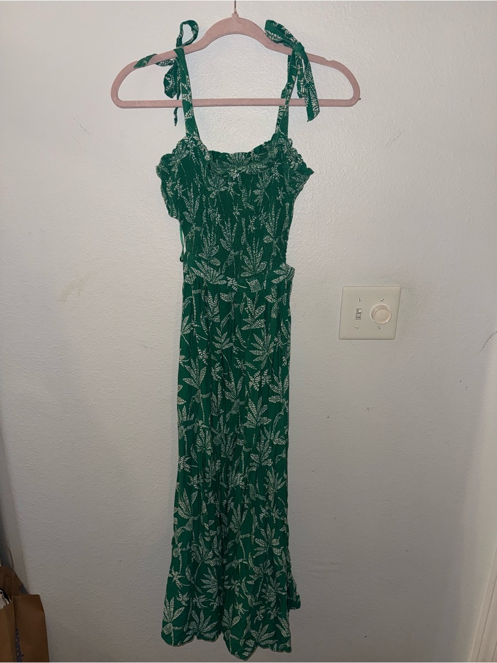 Green Floral Tie-Shoulder Maxi Dress